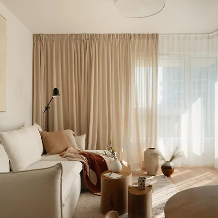 Cozy In Japandi Style With Parking Modlinska Zeran, Varsovie