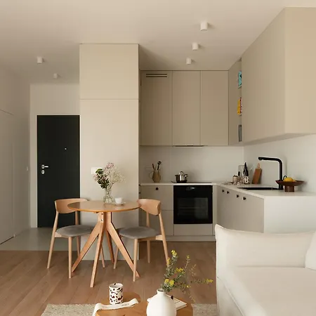 Cozy In Japandi Style With Parking Modlinska Zeran, Appartement Varsovie