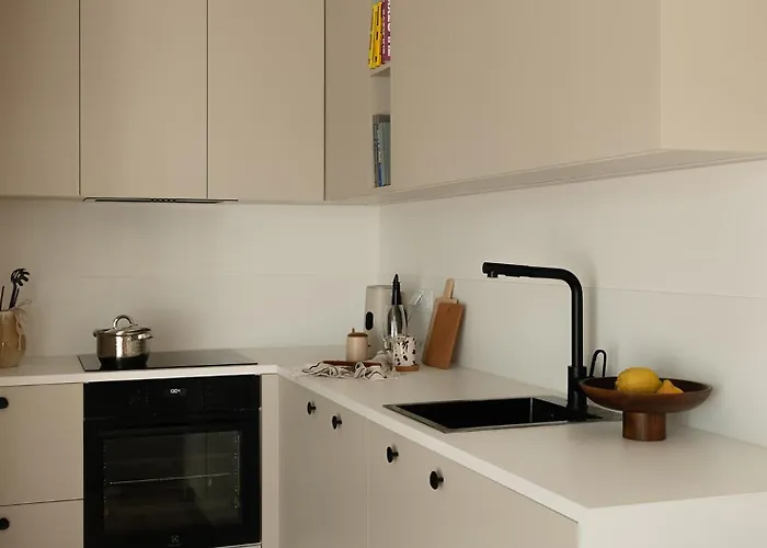 Apartman Cozy In Japandi Style With Parking Modlinska Zeran, *